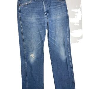 Wrangler Men's Light Blue Straight Jeans